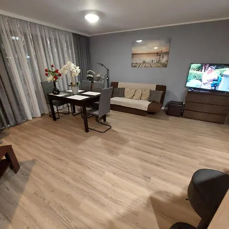 50m Od Plazy Z Garazem Daire